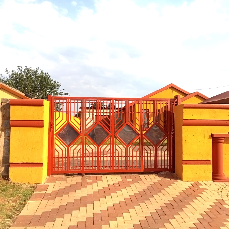 2 Bedroom Property for Sale in Kwa Thema Gauteng