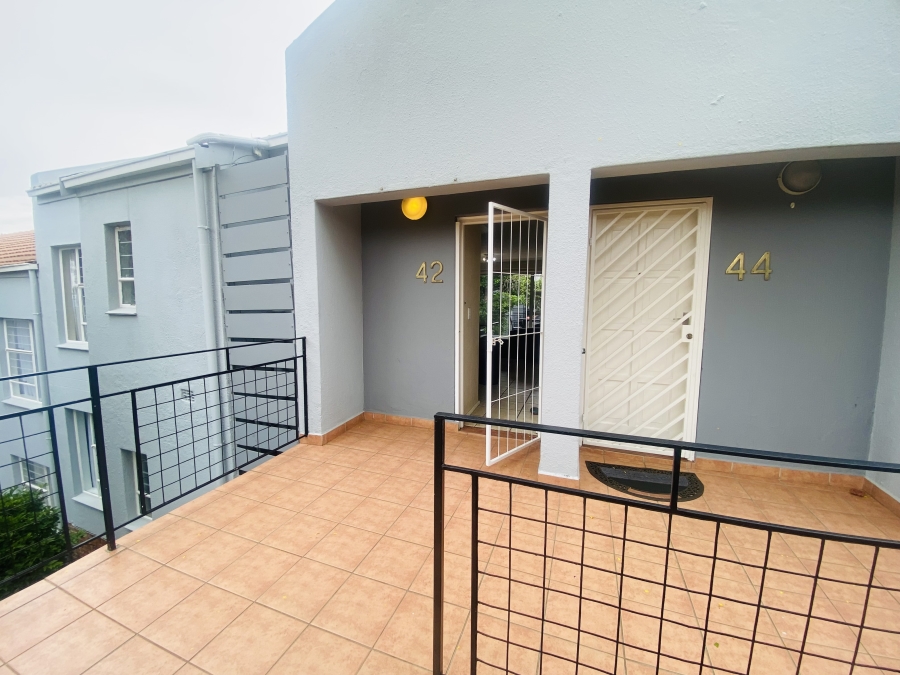 2 Bedroom Property for Sale in Morningside Gauteng