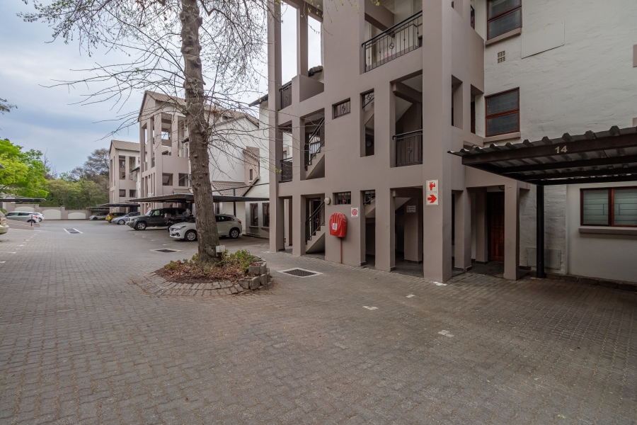 To Let 2 Bedroom Property for Rent in Ferndale Gauteng