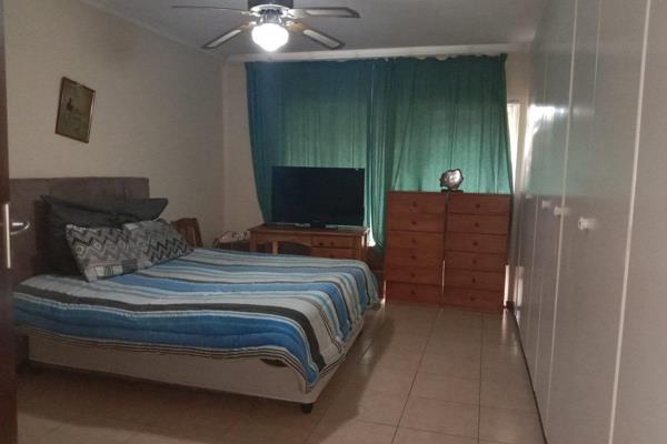 5 Bedroom Property for Sale in Dorandia Gauteng