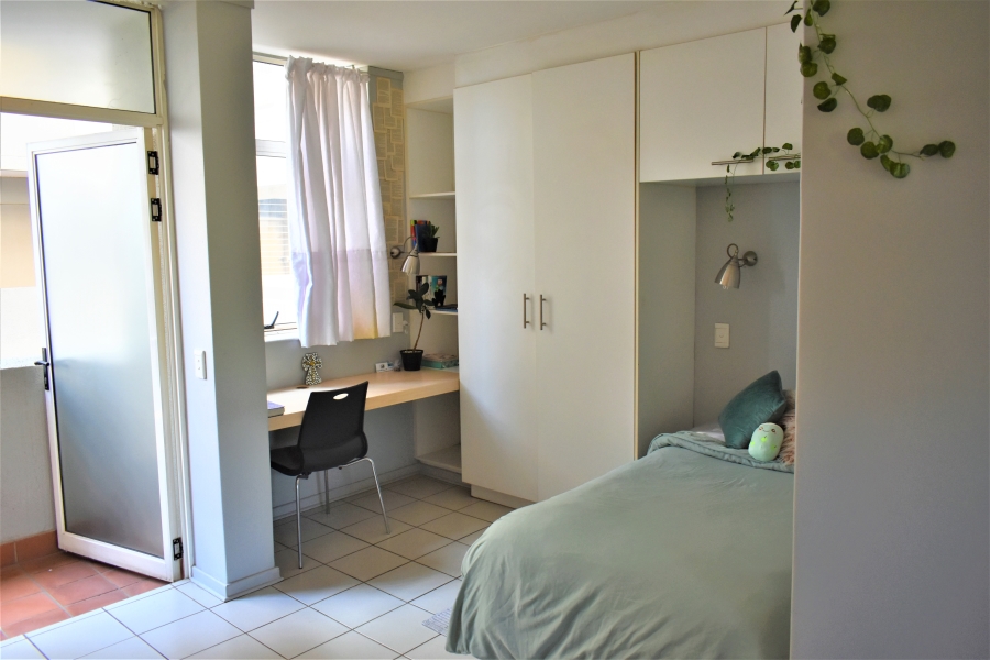 1 Bedroom Property for Sale in Hatfield Gauteng