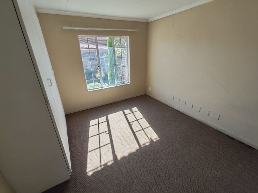 3 Bedroom Property for Sale in Annlin Gauteng