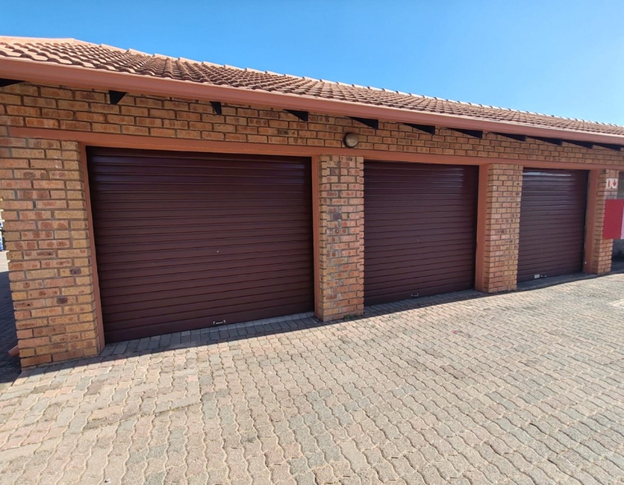 3 Bedroom Property for Sale in Annlin Gauteng