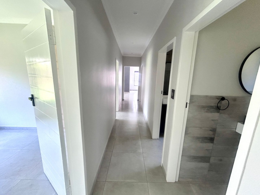 4 Bedroom Property for Sale in Sinoville Gauteng