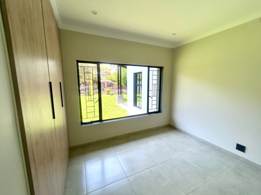 4 Bedroom Property for Sale in Sinoville Gauteng