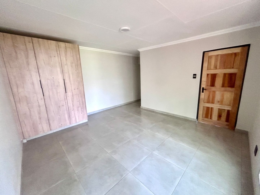 4 Bedroom Property for Sale in Sinoville Gauteng