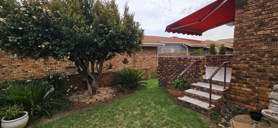 3 Bedroom Property for Sale in Randhart Gauteng