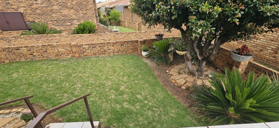 3 Bedroom Property for Sale in Randhart Gauteng