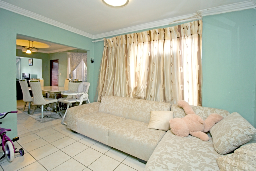 4 Bedroom Property for Sale in Bramley View Gauteng