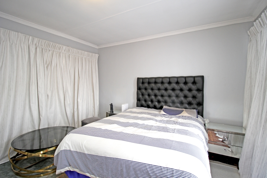 4 Bedroom Property for Sale in Bramley View Gauteng