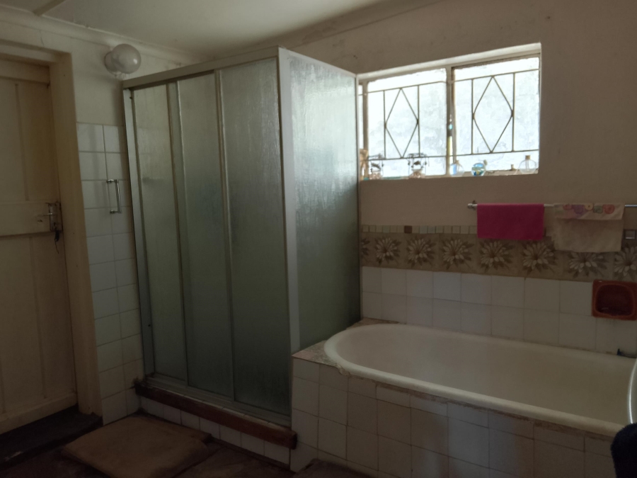 9 Bedroom Property for Sale in Tenacre A H Gauteng