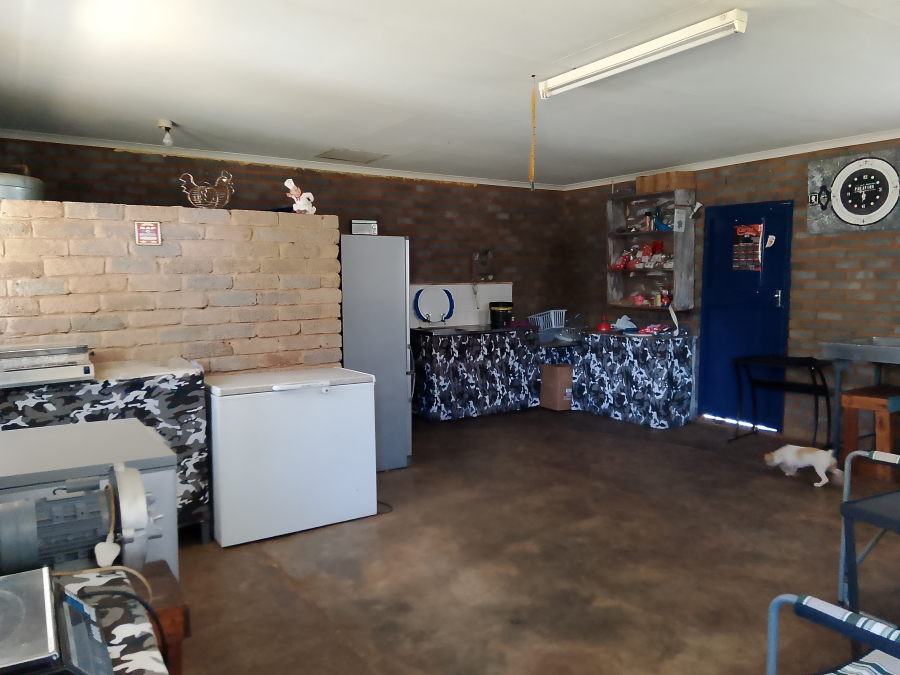 10 Bedroom Property for Sale in Tenacre A H Gauteng