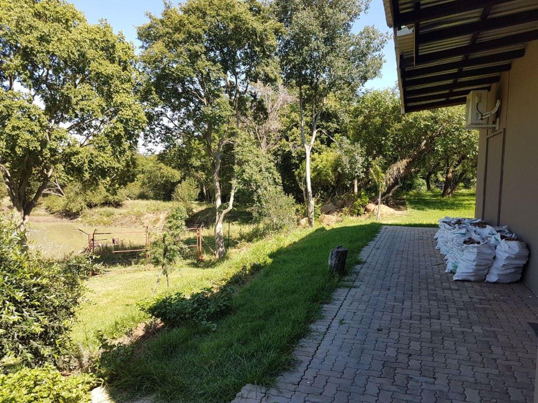 4 Bedroom Property for Sale in Elandshoek AH Gauteng