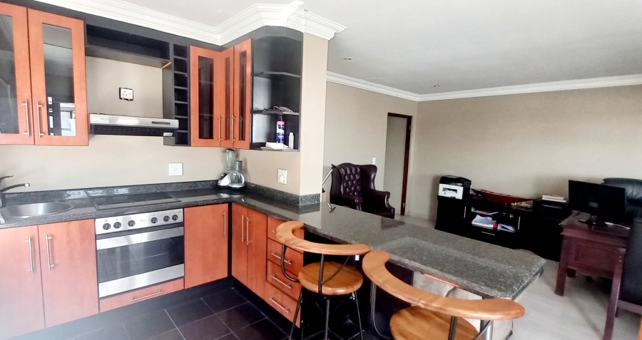 To Let 1 Bedroom Property for Rent in Olivedale Gauteng