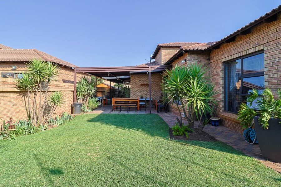 3 Bedroom Property for Sale in New Market Park Gauteng