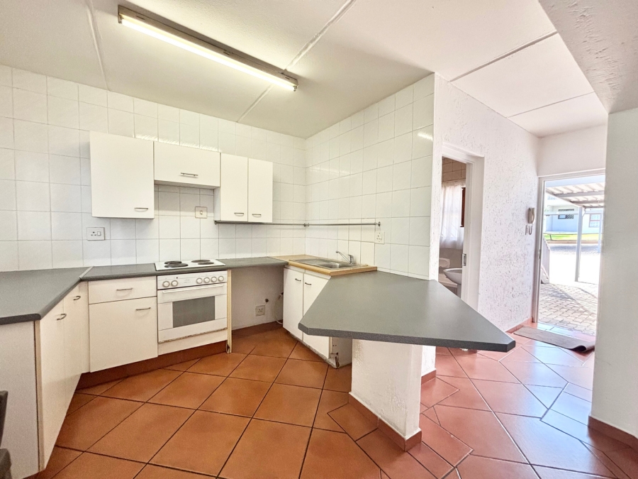 1 Bedroom Property for Sale in Morningside Gauteng