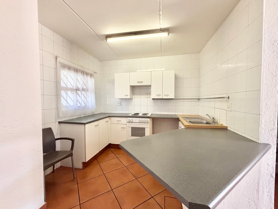 1 Bedroom Property for Sale in Morningside Gauteng