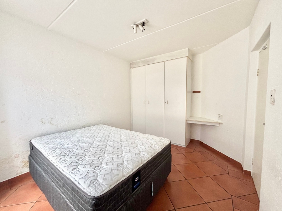 1 Bedroom Property for Sale in Morningside Gauteng