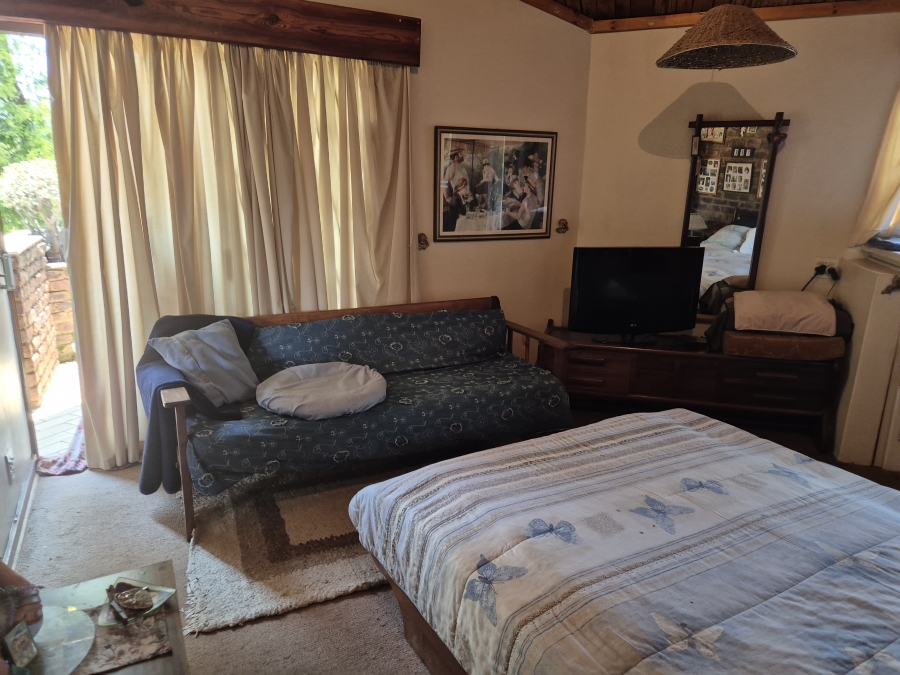 4 Bedroom Property for Sale in Faerie Glen Gauteng