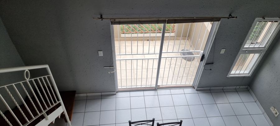 2 Bedroom Property for Sale in Bromhof Gauteng