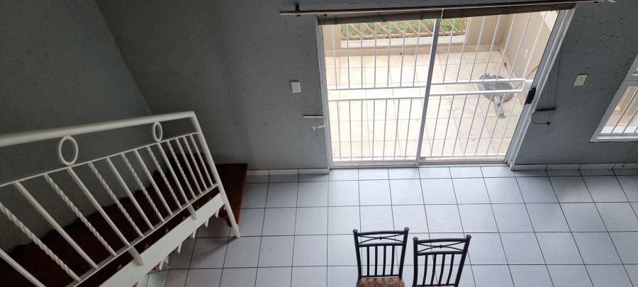 2 Bedroom Property for Sale in Bromhof Gauteng