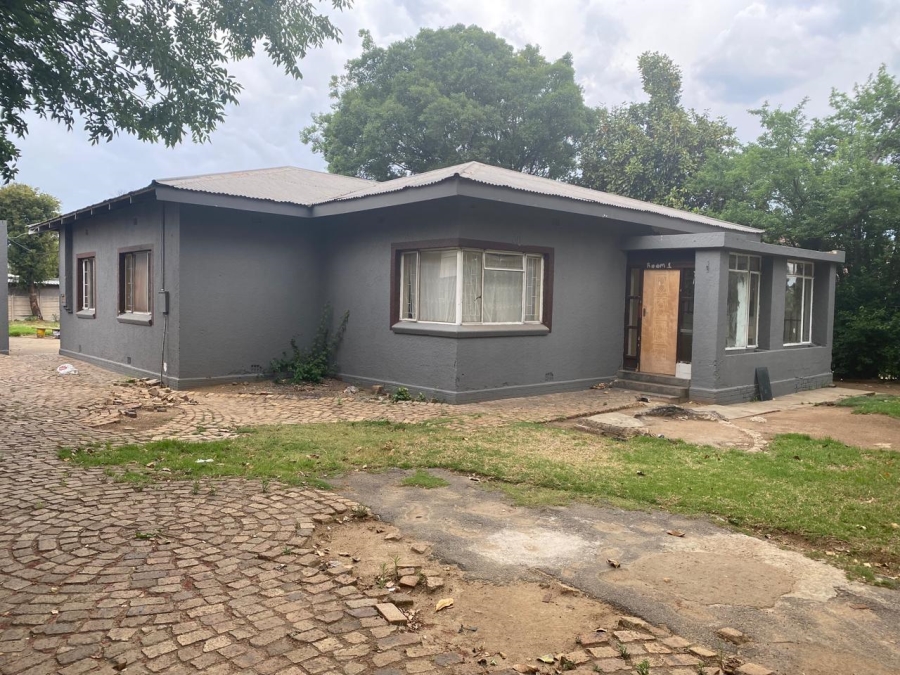 7 Bedroom Property for Sale in Kempton Park Central Gauteng