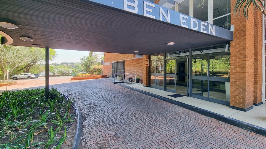 2 Bedroom Property for Sale in Benmore Gardens Gauteng