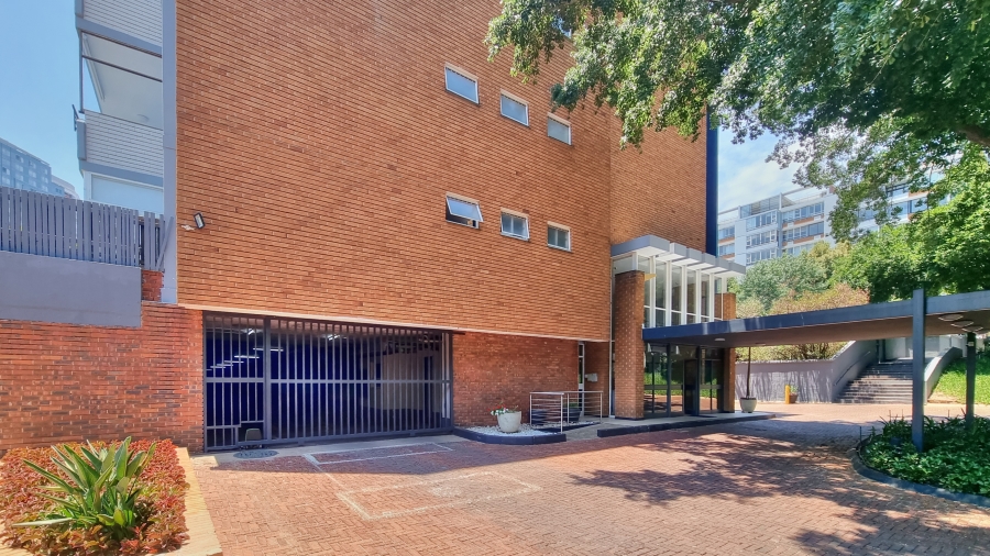 2 Bedroom Property for Sale in Benmore Gardens Gauteng