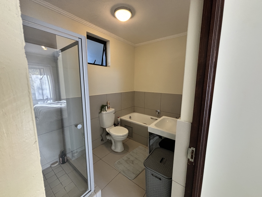 1 Bedroom Property for Sale in Jackal Creek Golf Estate Gauteng