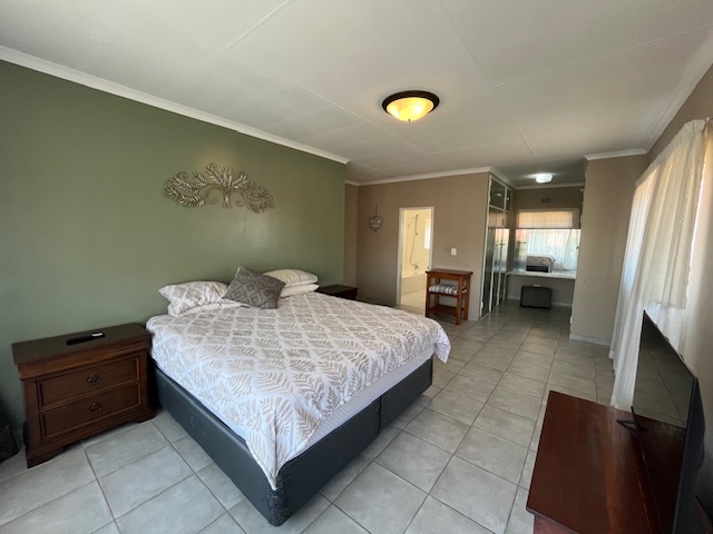 5 Bedroom Property for Sale in Eden Glen Gauteng