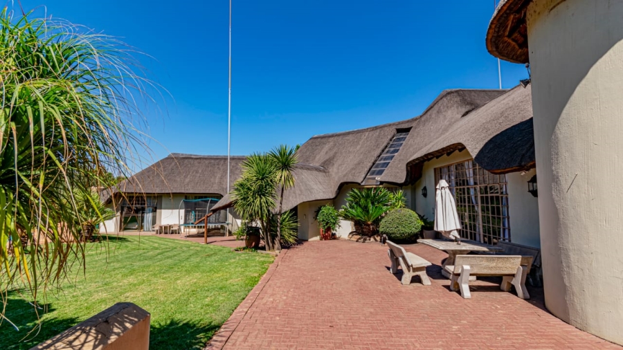 5 Bedroom Property for Sale in Vanderbijlpark SW 5 Gauteng