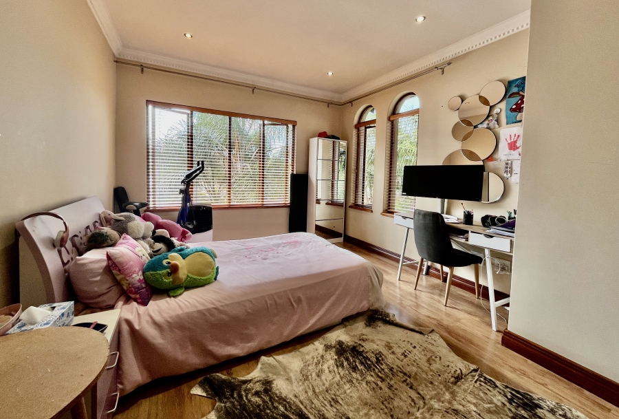 4 Bedroom Property for Sale in Leeuwenhof Estate Gauteng