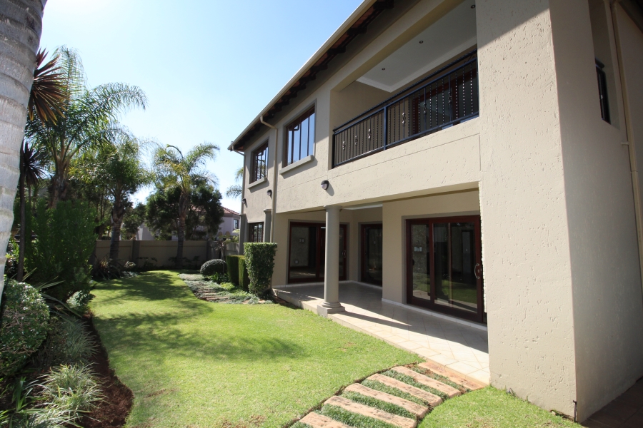 4 Bedroom Property for Sale in Leeuwenhof Estate Gauteng