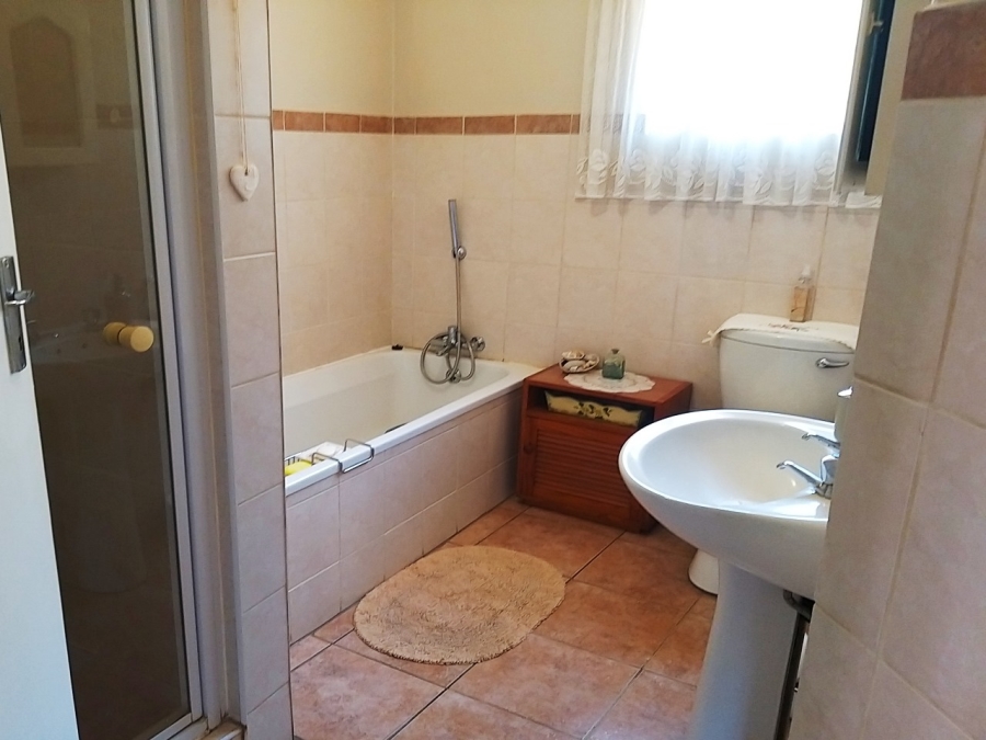 2 Bedroom Property for Sale in Montana Gauteng