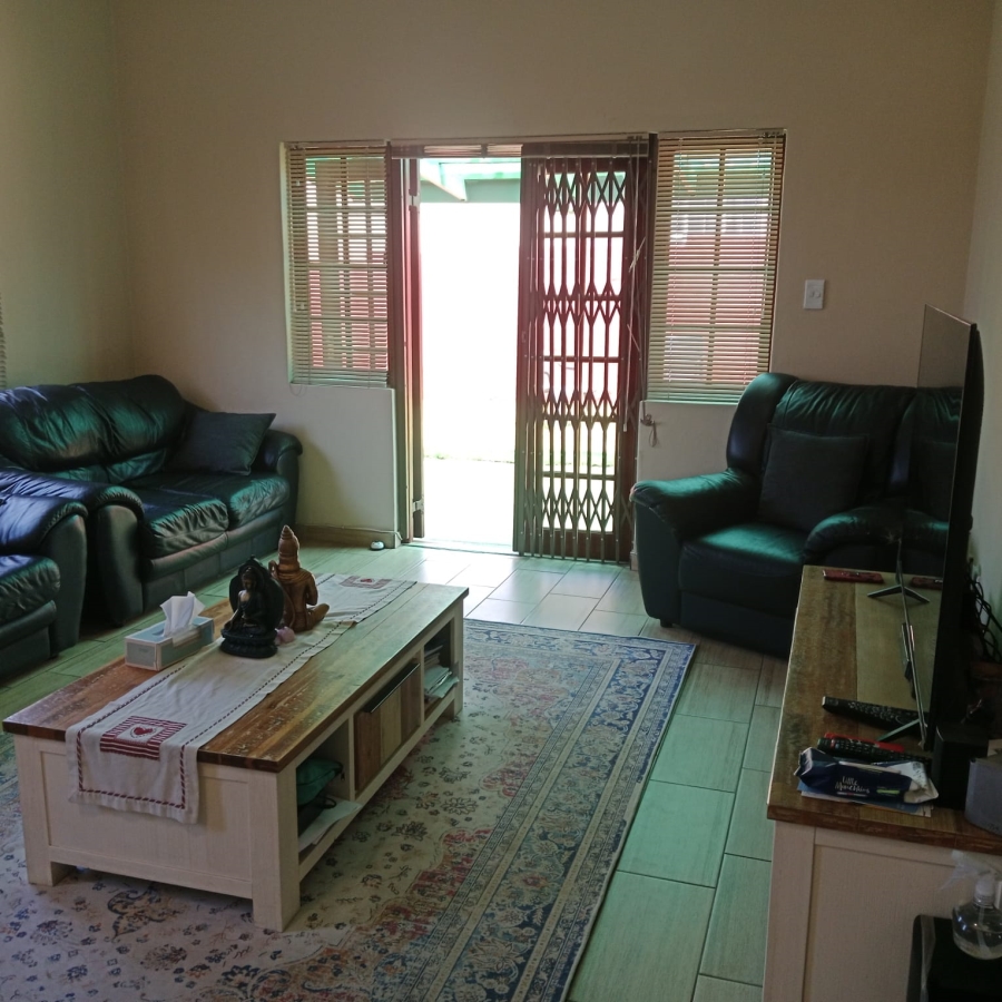 2 Bedroom Property for Sale in Halfway Gardens Gauteng