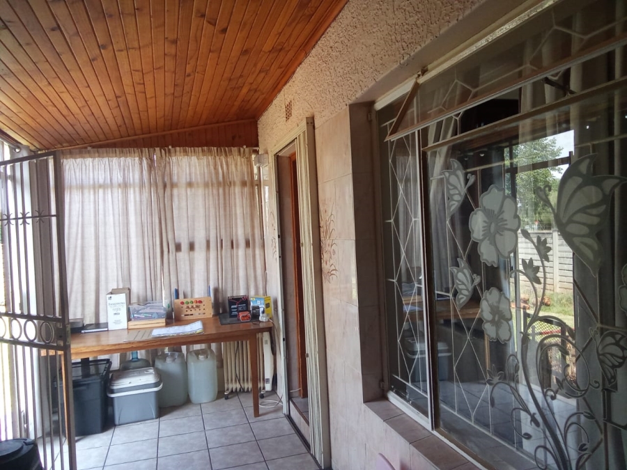 4 Bedroom Property for Sale in Mindalore Gauteng