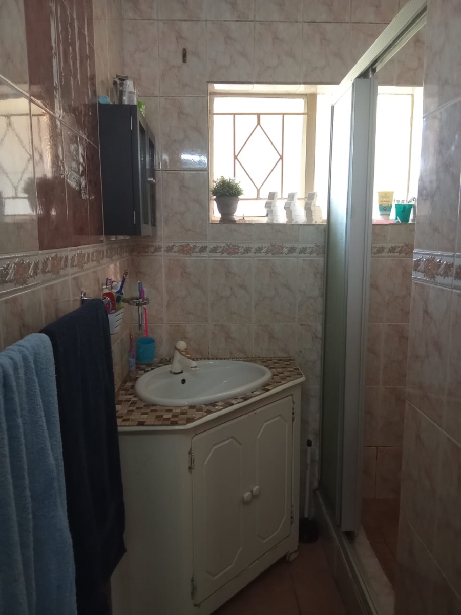 4 Bedroom Property for Sale in Mindalore Gauteng