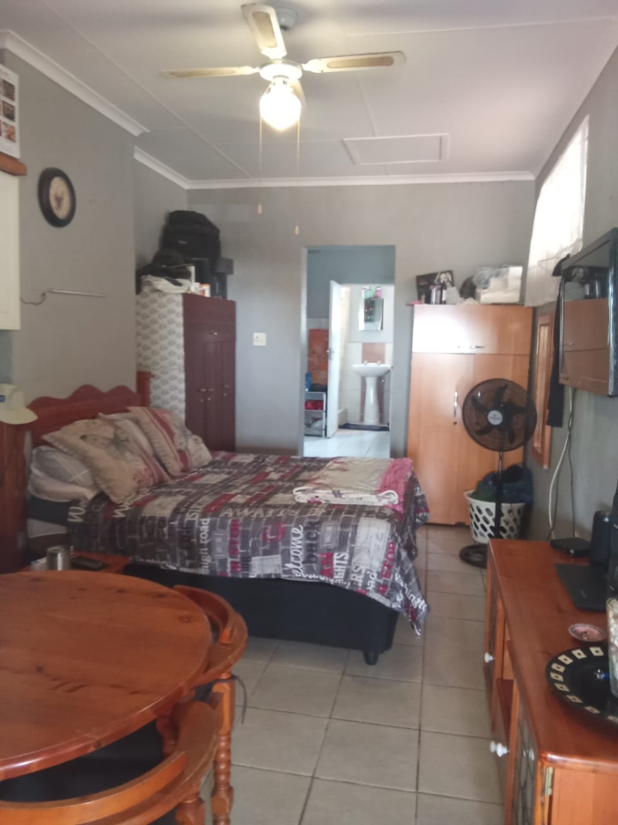 4 Bedroom Property for Sale in Mindalore Gauteng