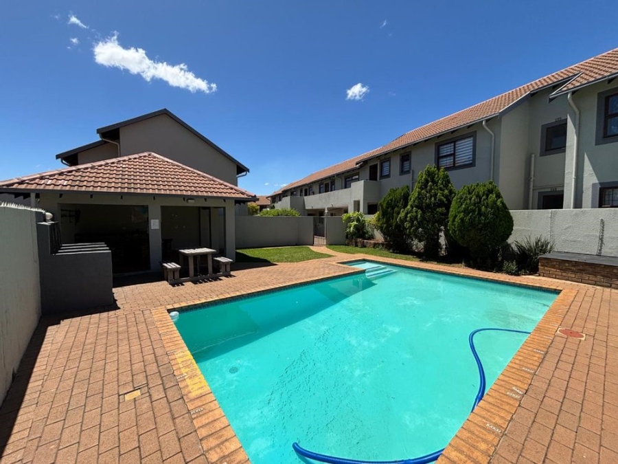 3 Bedroom Property for Sale in Verwoerdpark Gauteng