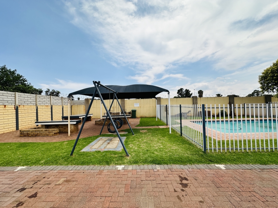 2 Bedroom Property for Sale in Alberton North Gauteng