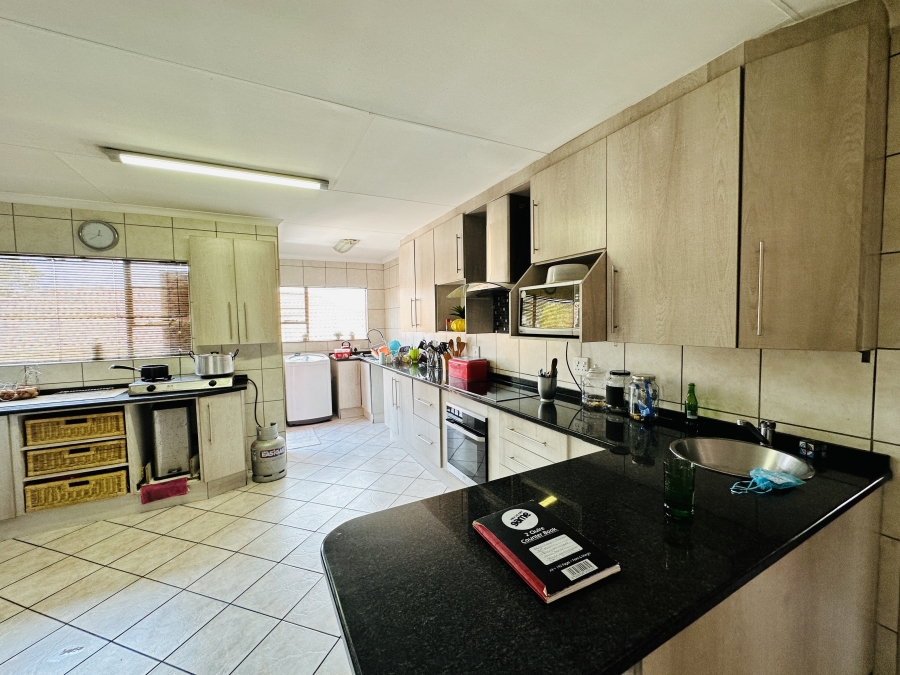 3 Bedroom Property for Sale in Lambton Gauteng