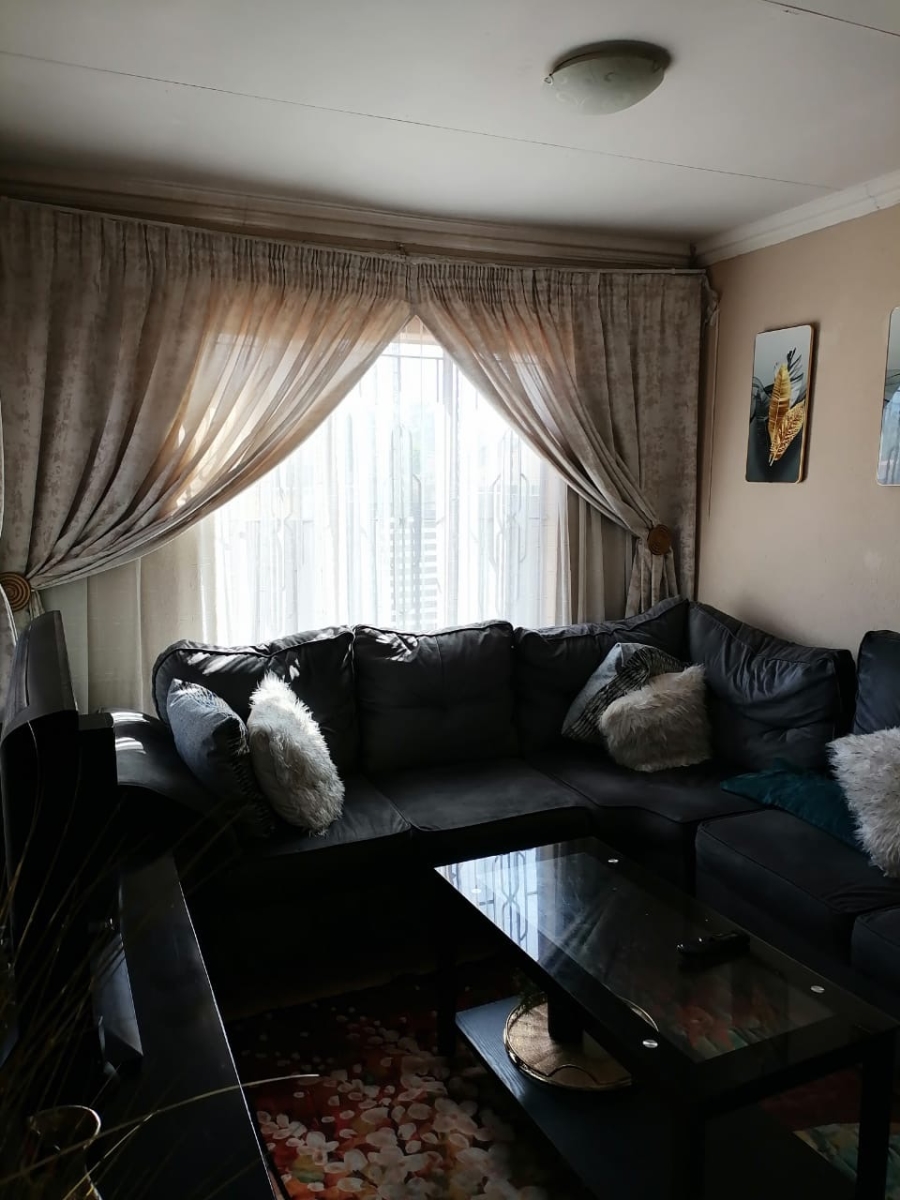 3 Bedroom Property for Sale in Payneville Gauteng