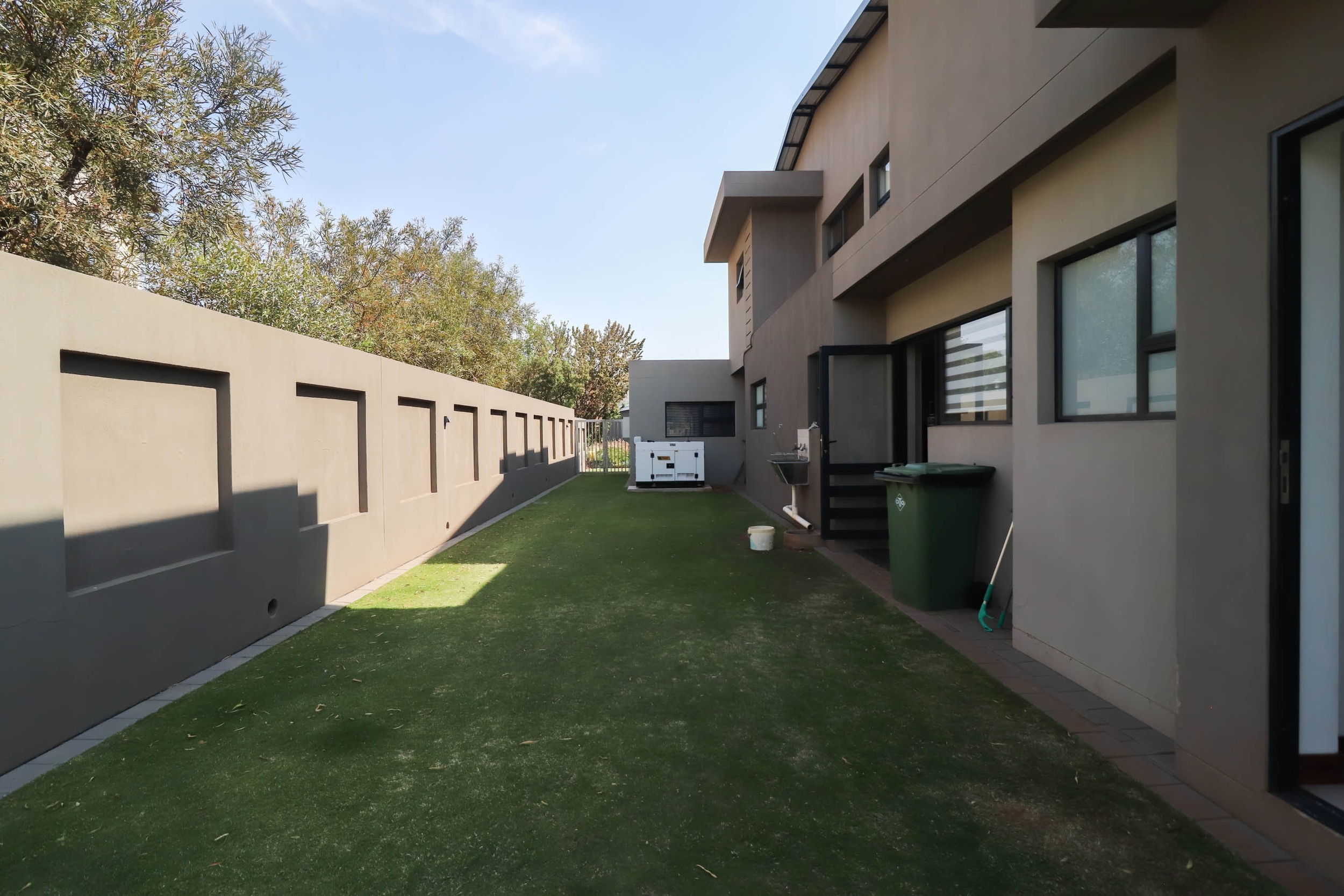 4 Bedroom Property for Sale in Eye of Africa Gauteng