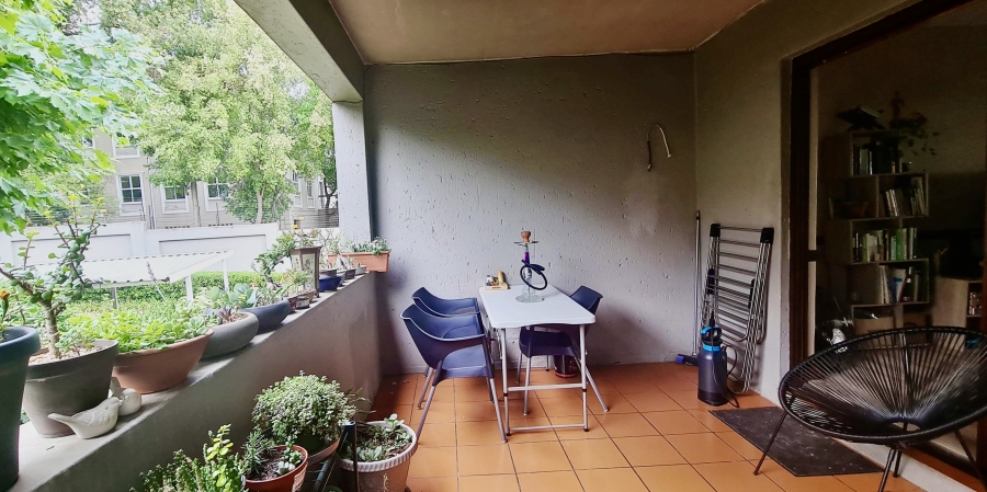 To Let 2 Bedroom Property for Rent in Dunkeld Gauteng