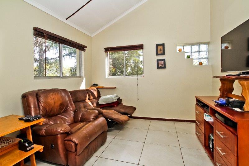 4 Bedroom Property for Sale in Jacanlee Gauteng