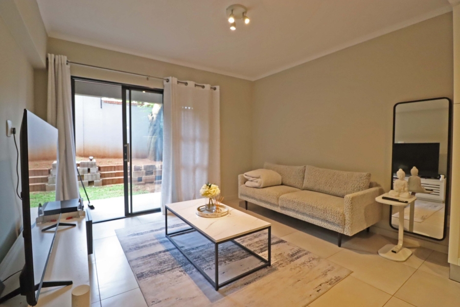 1 Bedroom Property for Sale in Bryanston Gauteng