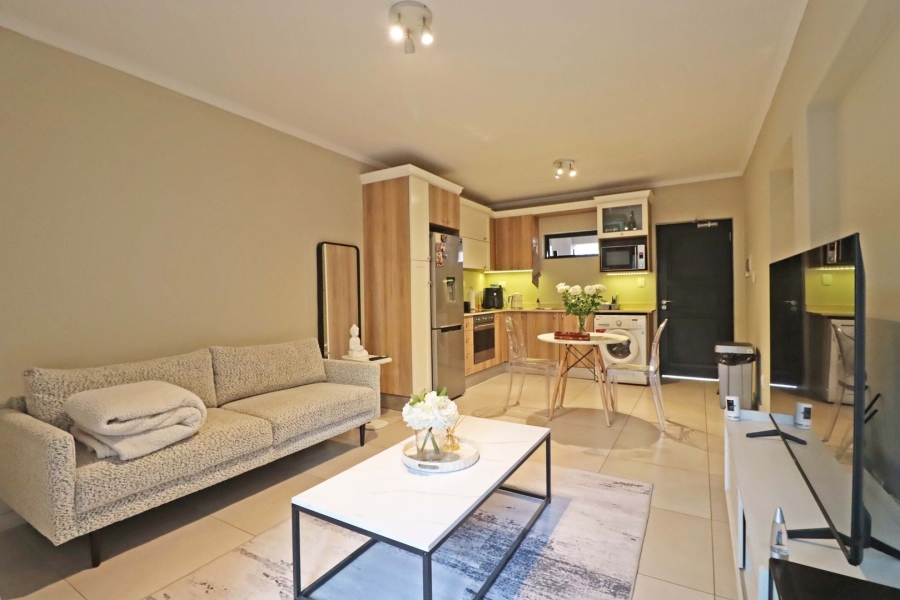 1 Bedroom Property for Sale in Bryanston Gauteng