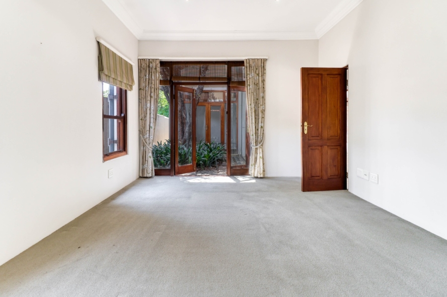 4 Bedroom Property for Sale in Dainfern Golf Estate Gauteng