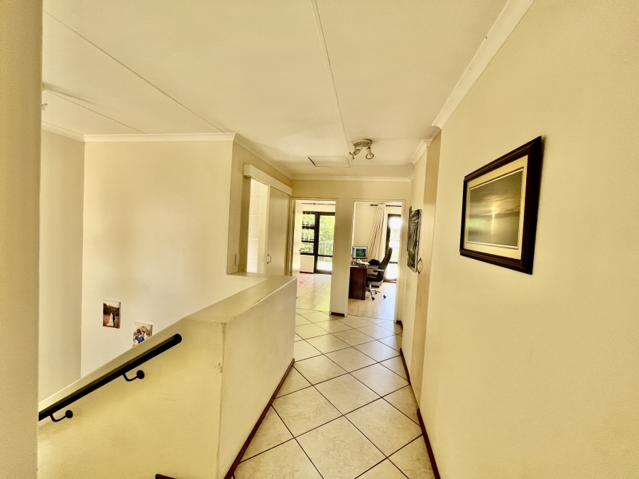 3 Bedroom Property for Sale in Barbeque Downs Gauteng