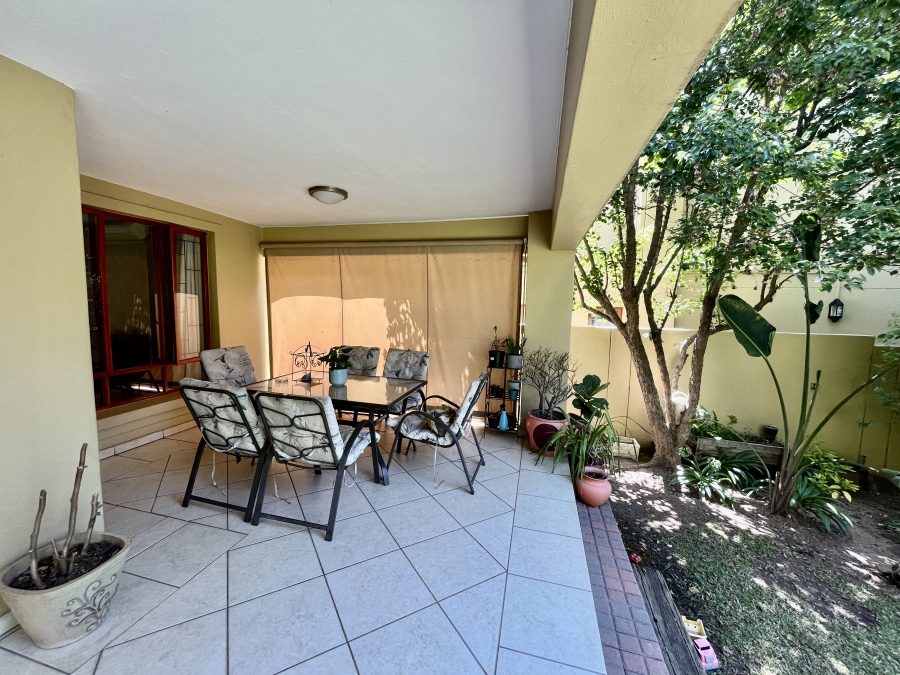 3 Bedroom Property for Sale in Barbeque Downs Gauteng